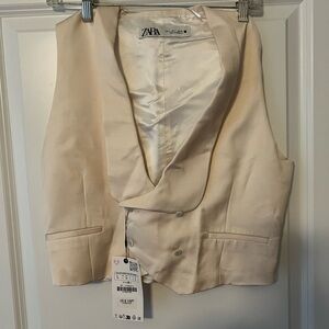 Zara Off-White Women's Vest with Button Detail